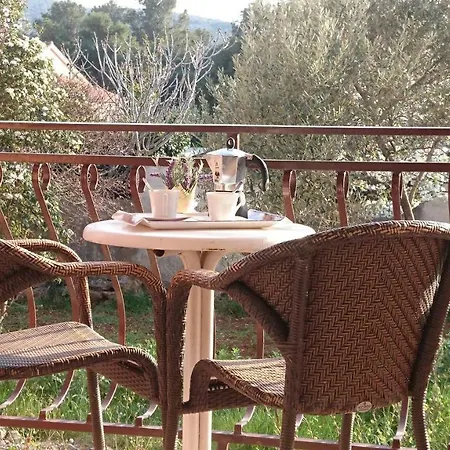 Ela Cres Apartman Kültér fotó